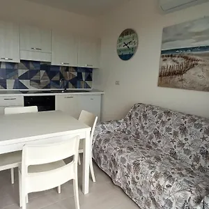 Gioiellino Sardo , Castelsardo Italia