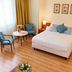 Royal Palace Hotell